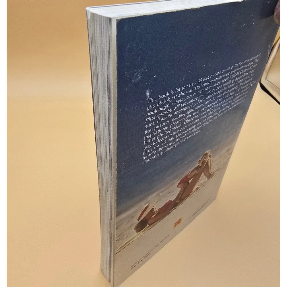 Kodak Guide to 35mm Photography Techniques for Better Pictures‎ Book Soft Cover
